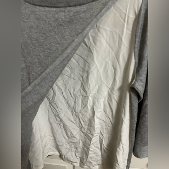 Magaschoni Cashmere and Silk Layered Gray Sweater Size Medium - Picture 5 of 6